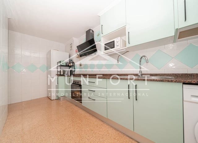 2 soveværelse Lejlighed til salg i Las Piscinas Naturales, Torrevieja - € 215.000 (Ref: 9985842)