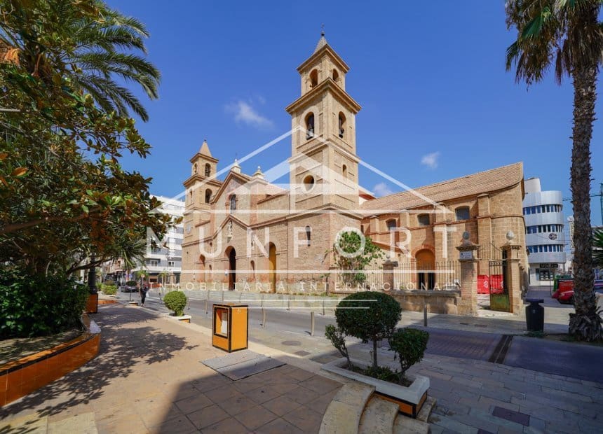 2 soveværelse Lejlighed til salg i Torrevieja - € 215.000 (Ref: 9985842)