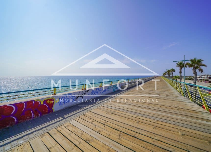 2 soveværelse Lejlighed til salg i Torrevieja - € 215.000 (Ref: 9985842)