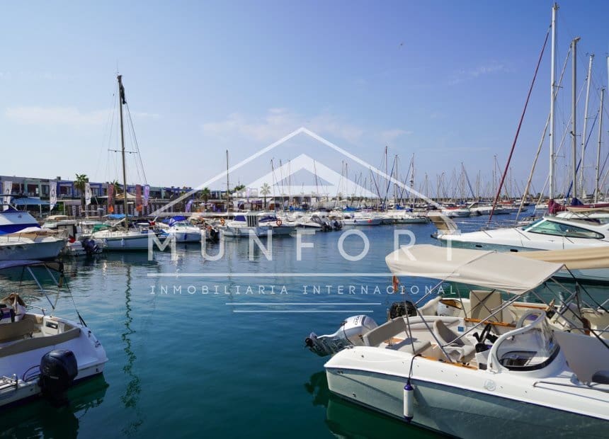 2 soveværelse Lejlighed til salg i Torrevieja - € 215.000 (Ref: 9985842)