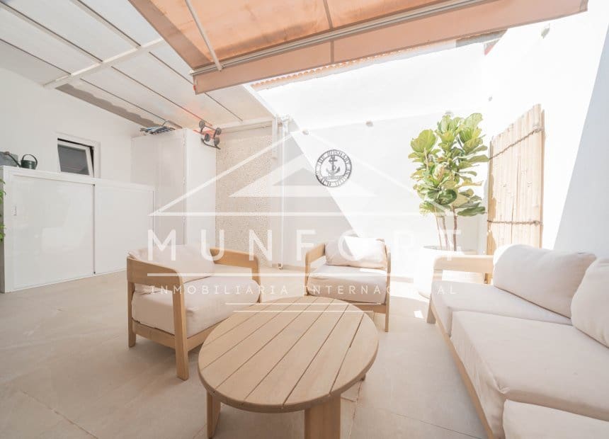 4 slaapkamer Huis te koop in Santiago de la Ribera met zwembad - € 359.000 (Ref: 9989863)
