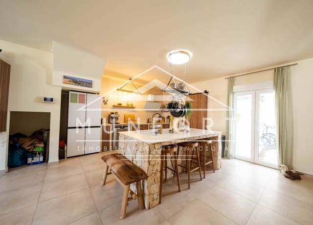 4 slaapkamer Huis te koop in Santiago de la Ribera, San Javier met zwembad - € 359.000 (Ref: 9989863)