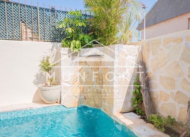 4 slaapkamer Huis te koop in Santiago de la Ribera, San Javier met zwembad - € 359.000 (Ref: 9989863)