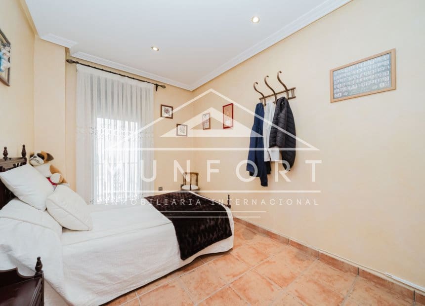 5 camera da letto Villa in vendita in Guardamar del Segura - 485.000 € (Rif: 9989987)