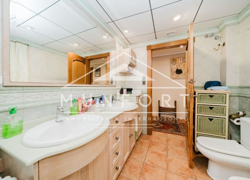 5 camera da letto Villa in vendita in Guardamar del Segura - 485.000 € (Rif: 9989987)