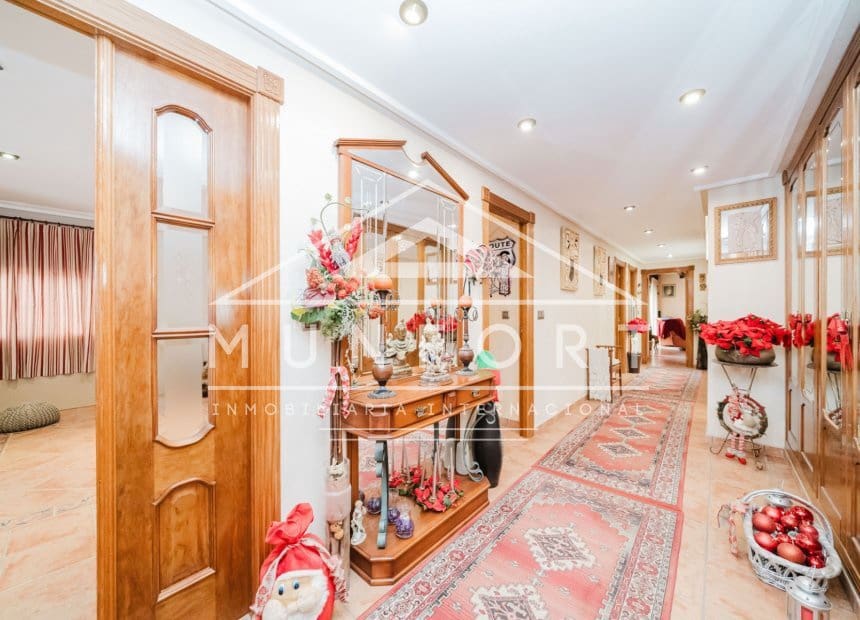 5 camera da letto Villa in vendita in Guardamar del Segura - 485.000 € (Rif: 9989987)