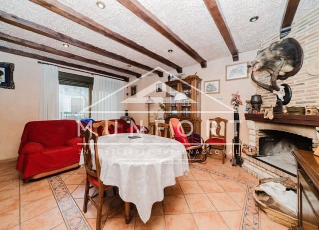 5 soveværelse Villa til salg i Zona Pueblo, Guardamar del Segura - € 485.000 (Ref: 9989987)