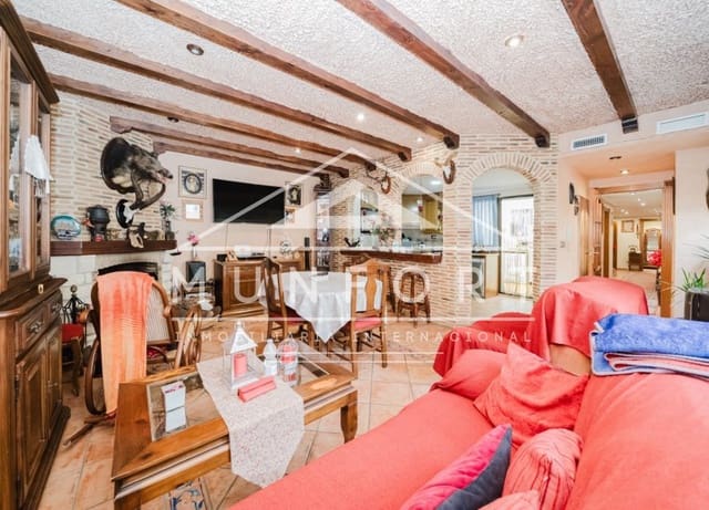 5 soveværelse Villa til salg i Zona Pueblo, Guardamar del Segura - € 485.000 (Ref: 9989987)
