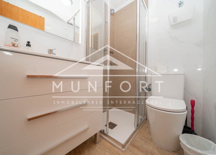 1 quarto Apartamento para venda em Torrevieja - 127 000 € (Ref: 9991986)