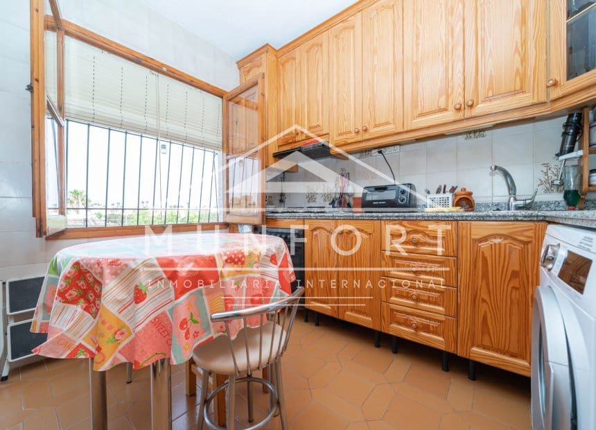 2 makuuhuone Bungalow myytävänä paikassa Cabo Roig - 189 900 € (Ref: 9996052)