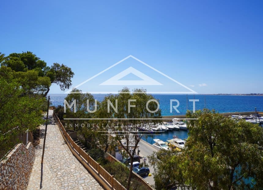 2 makuuhuone Bungalow myytävänä paikassa Cabo Roig - 189 900 € (Ref: 9996052)