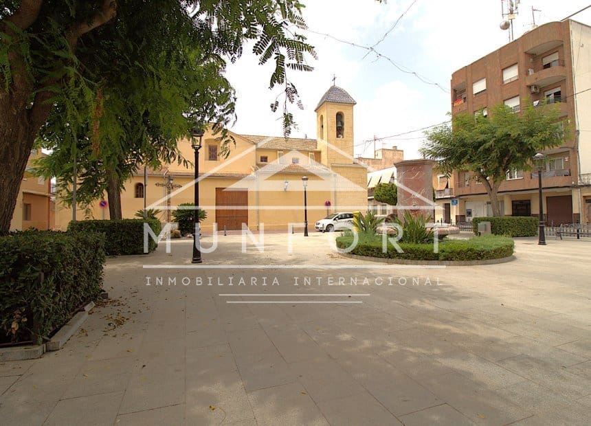 3 slaapkamer Villa te koop in Algorfa met zwembad - € 319.900 (Ref: 9996215)