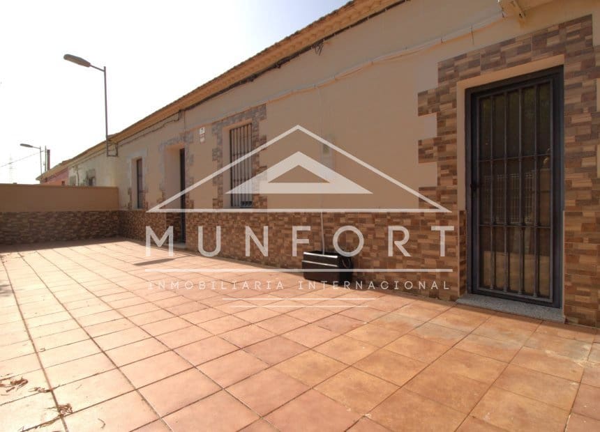 3 bedroom Villa for sale in Valle del Sol with pool - € 250,000 (Ref: 9996216)