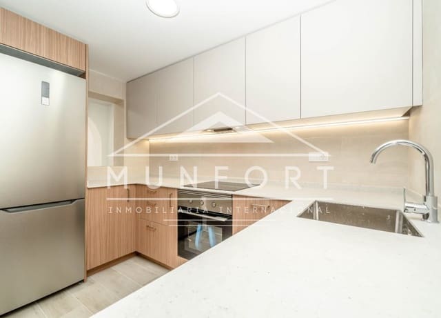 2 soveværelse Byhus til salg i Torreblanca, Torrevieja med swimmingpool - € 224.900 (Ref: 9999428)