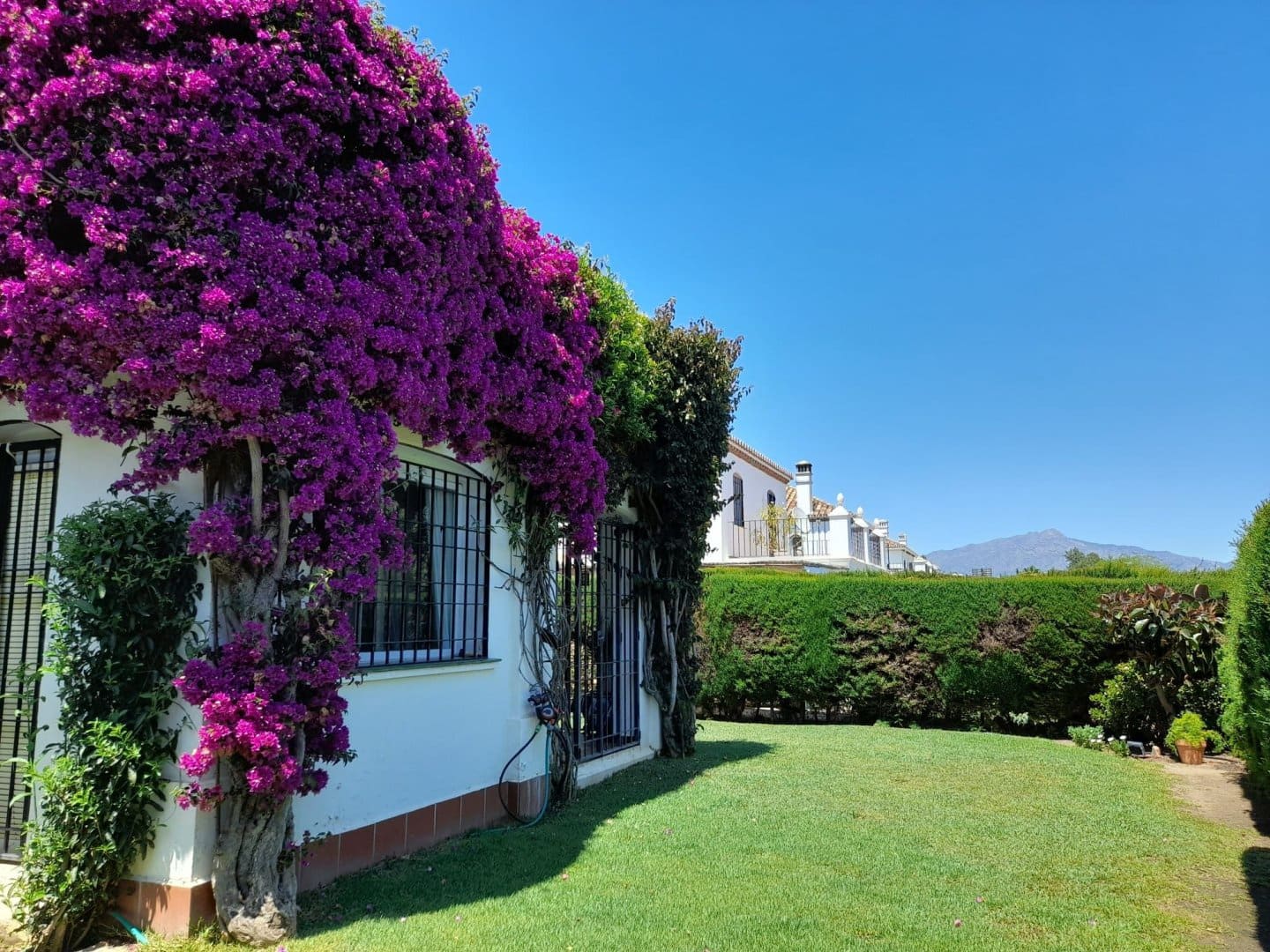 4 camera da letto Villa da affittare in El Paraiso con piscina garage - 5.500 € (Rif: 10172090)
