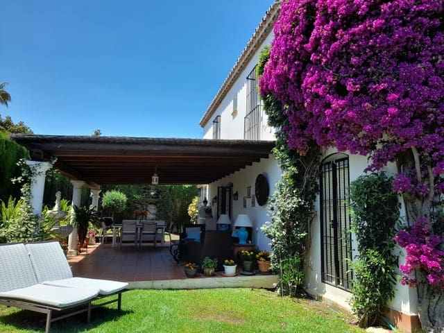 4 camera da letto Villa da affittare in El Paraiso, Estepona con piscina garage - 5.500 € (Rif: 10172090)