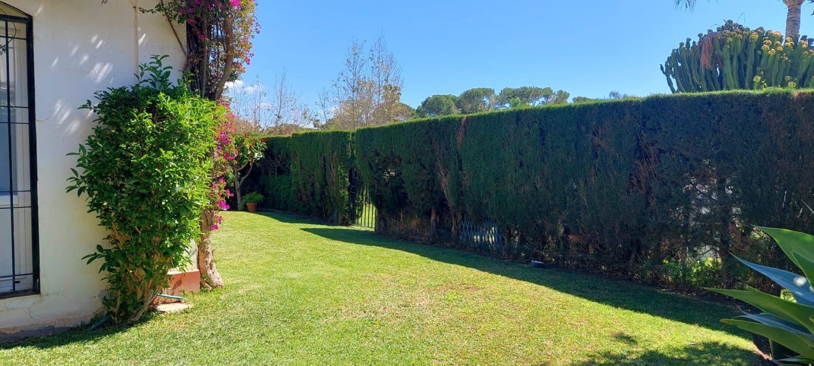 4 camera da letto Villa da affittare in El Paraiso con piscina garage - 5.500 € (Rif: 10172090)