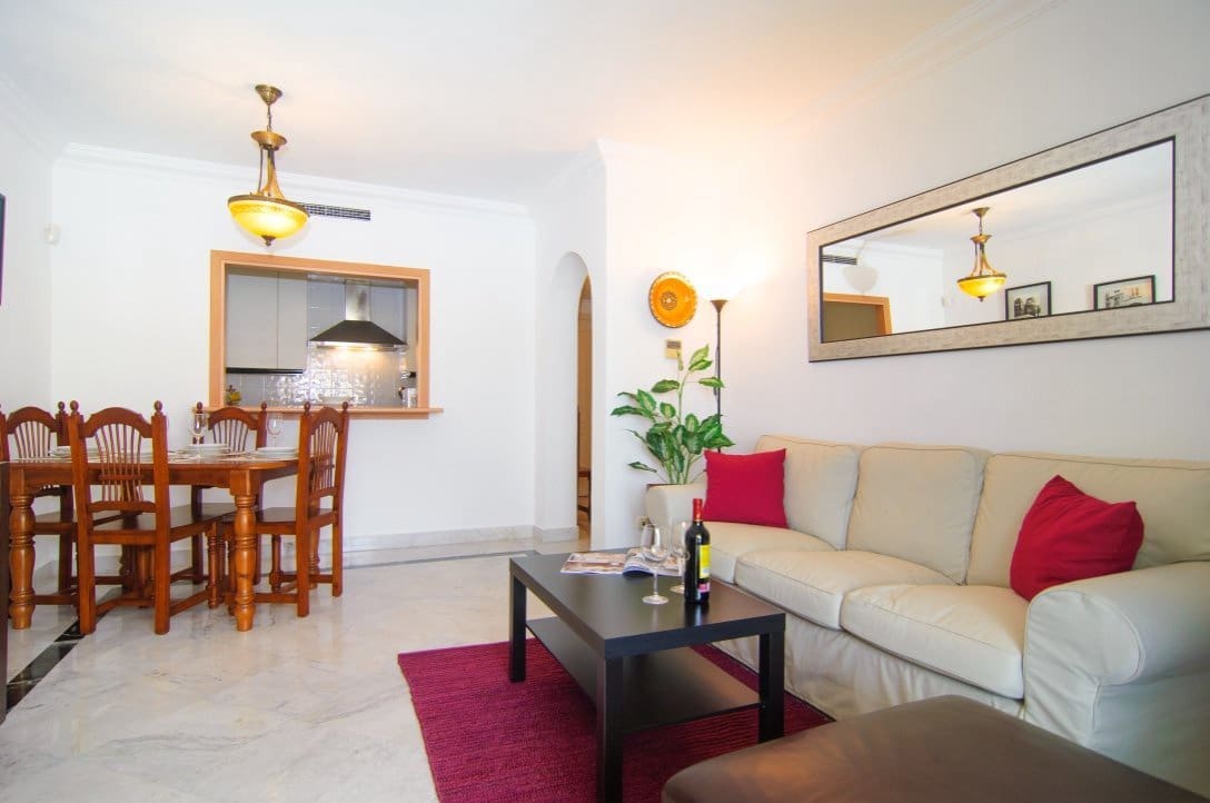 2 sypialnia Apartament na kwatery wakacyjne w Marbella z basenem - 1 800 € (Ref: 3477635)