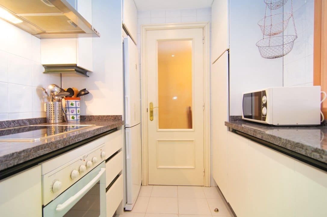 2 sypialnia Apartament na kwatery wakacyjne w Marbella z basenem - 1 800 € (Ref: 3477635)