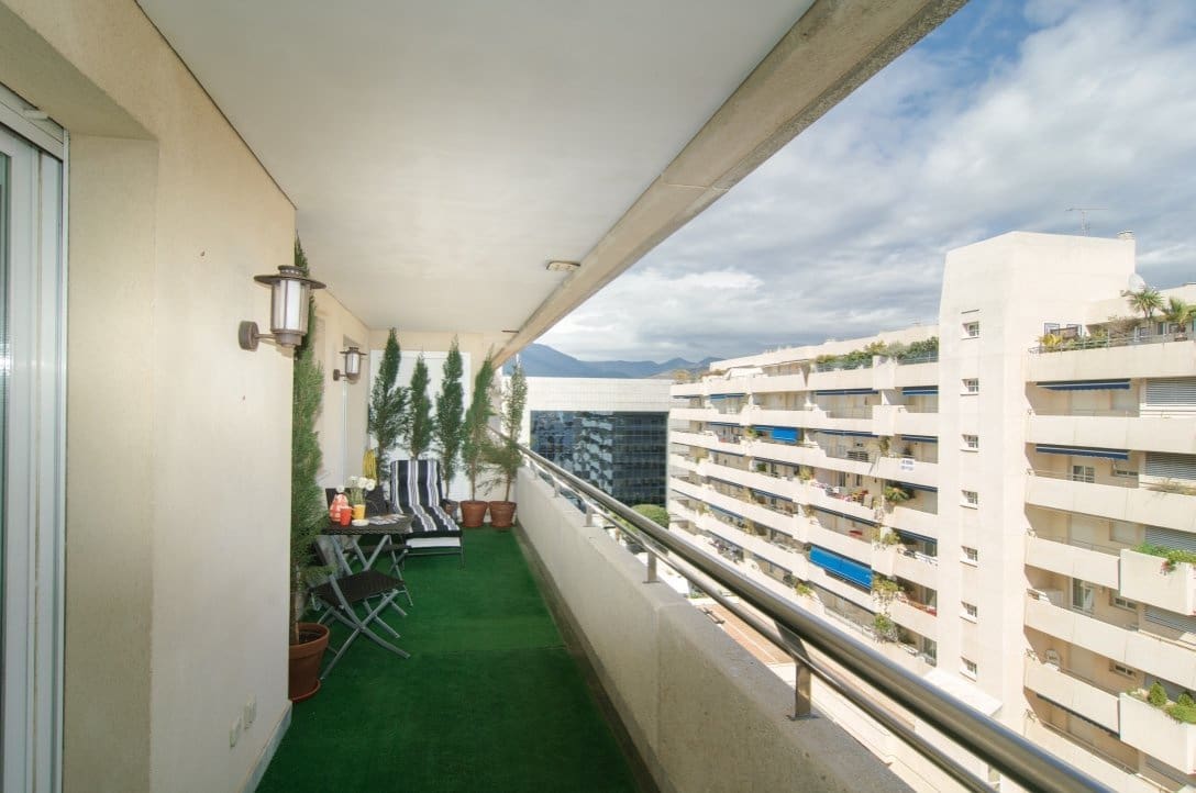 2 sypialnia Apartament na kwatery wakacyjne w Marbella z basenem - 1 800 € (Ref: 3477635)