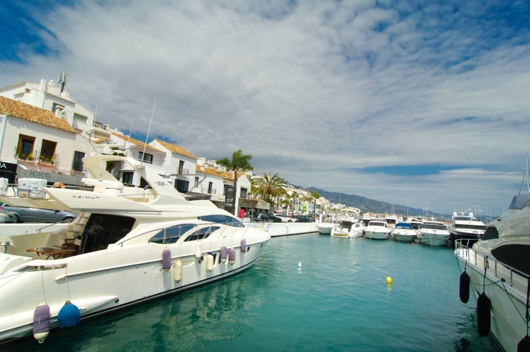 2 sypialnia Apartament na kwatery wakacyjne w Marbella z basenem - 1 800 € (Ref: 3477635)