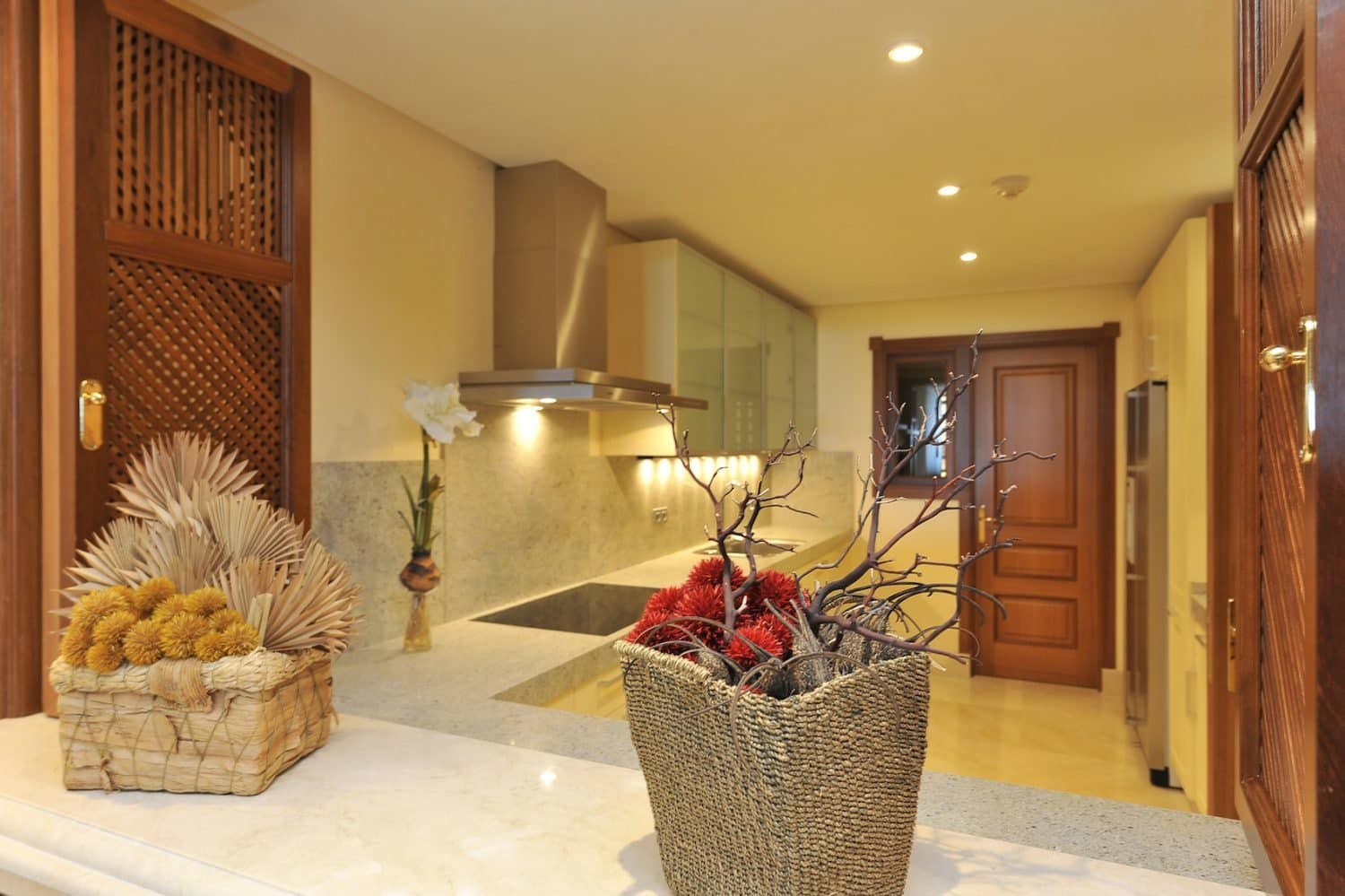 2 soveværelse Lejlighed til salg i Los Monteros med swimmingpool garage - € 1.250.000 (Ref: 3507537)