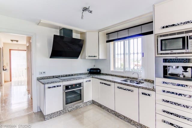 4 soverom Villa til salgs i La Sierrezuela, Mijas med svømmebasseng garasje - € 739 500 (Ref: 4312803)