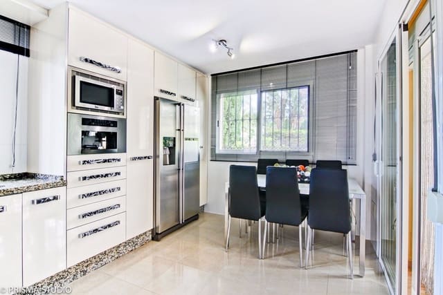 4 soverom Villa til salgs i La Sierrezuela, Mijas med svømmebasseng garasje - € 739 500 (Ref: 4312803)