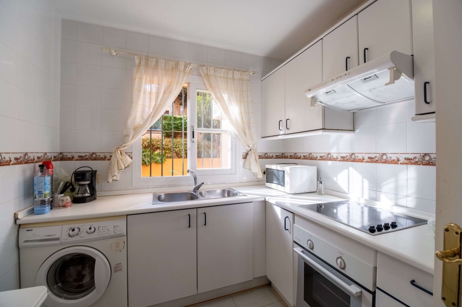 2 bedroom Apartment for sale in Mijas with pool garage - € 230,000 (Ref: 7213674)