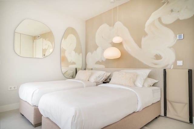 3 soveværelse Lejlighed til salg i Guadalobón, Estepona med swimmingpool - € 1.150.000 (Ref: 7430054)