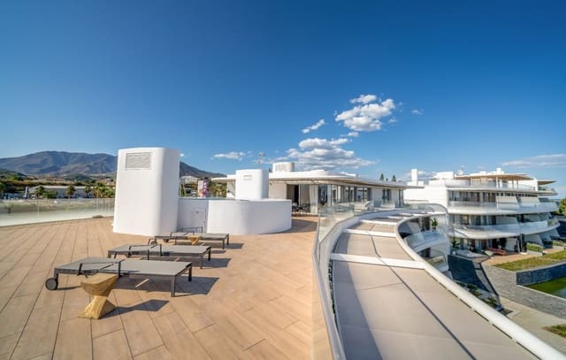 3 soveværelse Lejlighed til salg i Guadalobón, Estepona med swimmingpool garage - € 1.150.000 (Ref: 7430054)
