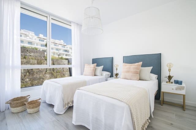 3 sypialnia Apartament na sprzedaż w Cancelada, Estepona z basenem garażem - 386 000 € (Ref: 7430060)