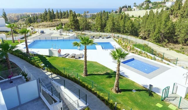 3 soveværelse Lejlighed til salg i Las Lagunas de Mijas, Mijas med swimmingpool garage - € 697.700 (Ref: 7430062)