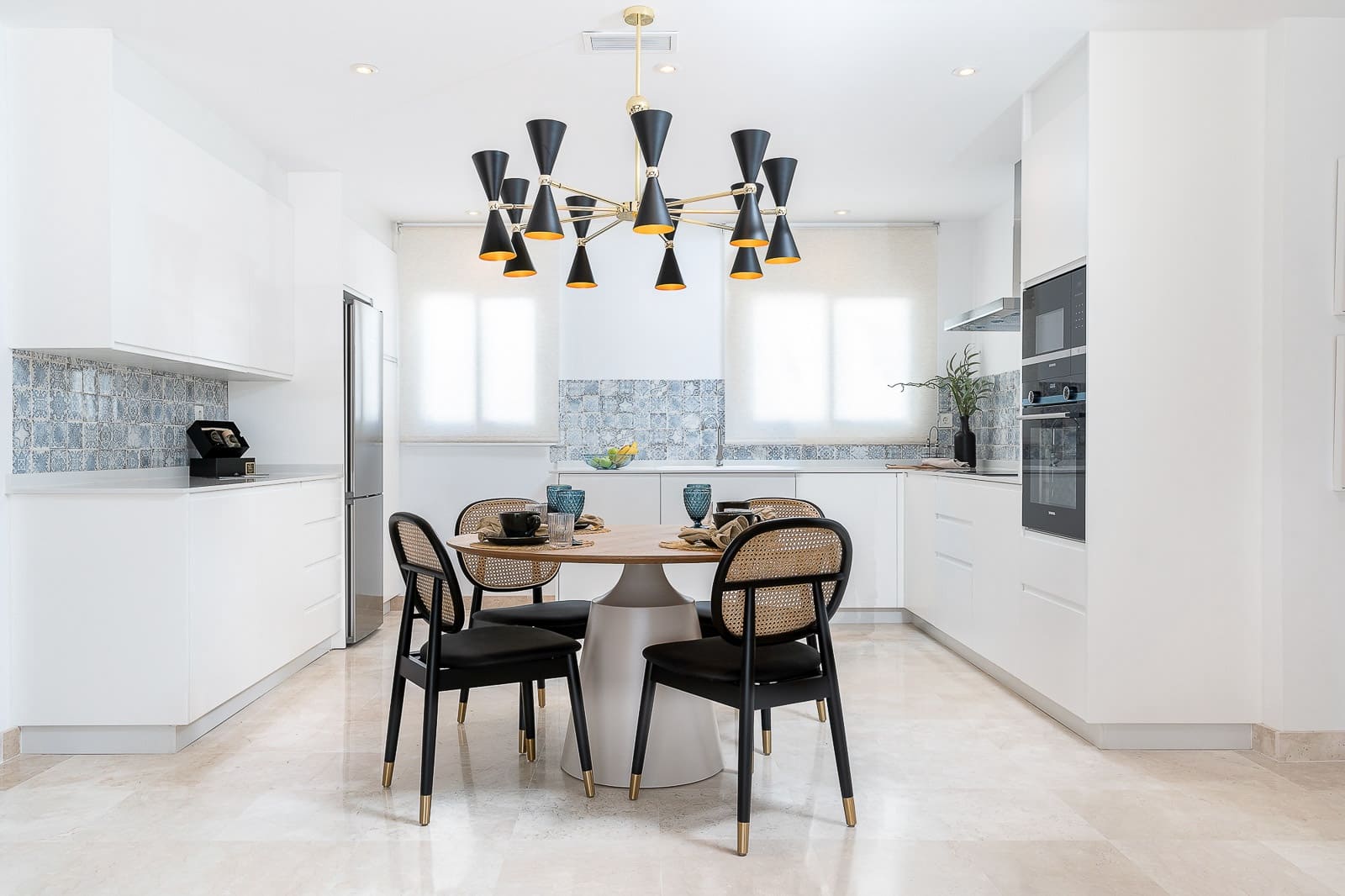 3 soveværelse Lejlighed til salg i Benahavis med swimmingpool - € 598.000 (Ref: 7469077)