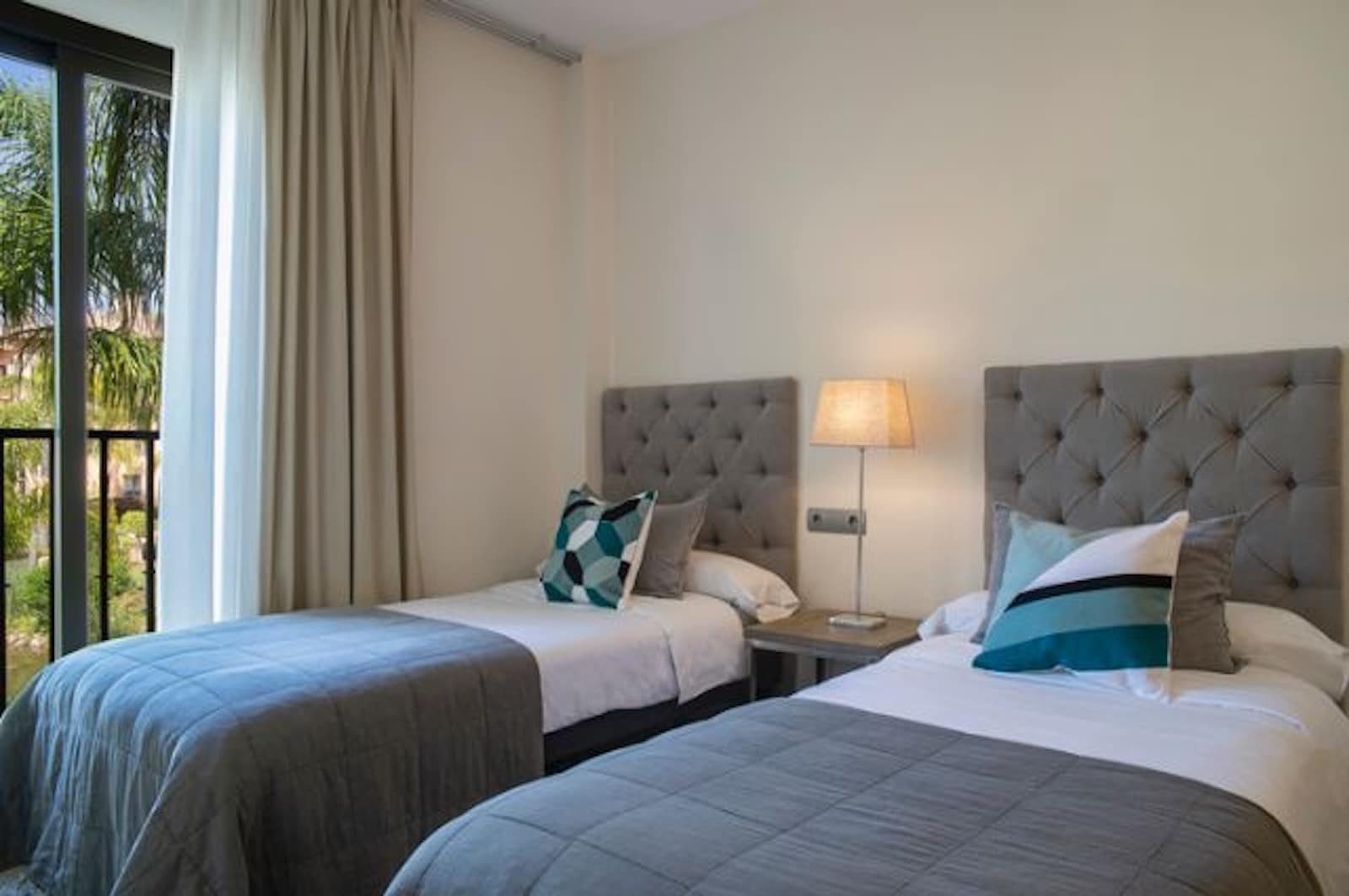 2 slaapkamer Appartement te koop in Benahavis met zwembad - € 495.000 (Ref: 7474192)