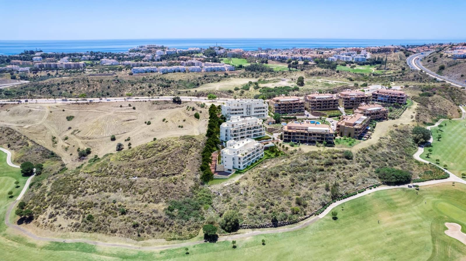 2 bedroom Apartment for sale in Mijas with pool garage - € 352,430 (Ref: 7597528)