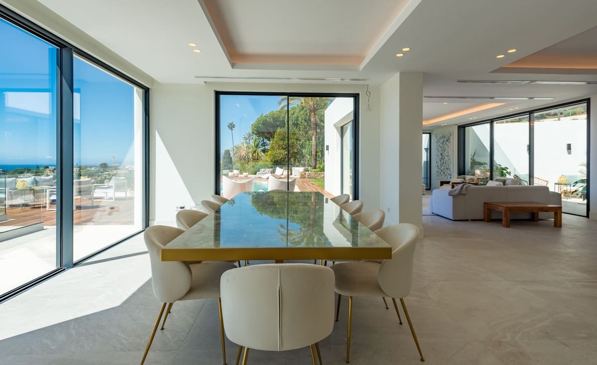 5 soverom Villa til salgs i Rio Real med svømmebasseng - € 5 000 000 (Ref: 7616306)