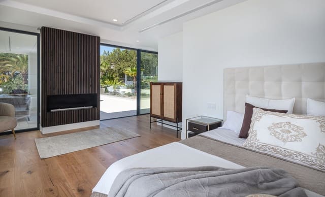 Chalet de 5 habitaciones en Río Real, Marbella en venta con piscina - 5.000.000 € (Ref: 7616306)