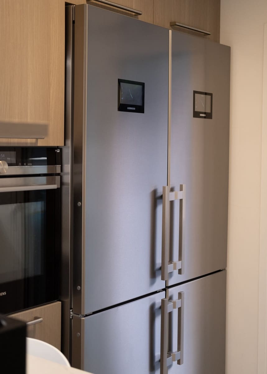 2 bedroom Apartment for sale in Puerto Banus with pool - € 770,000 (Ref: 7692706)