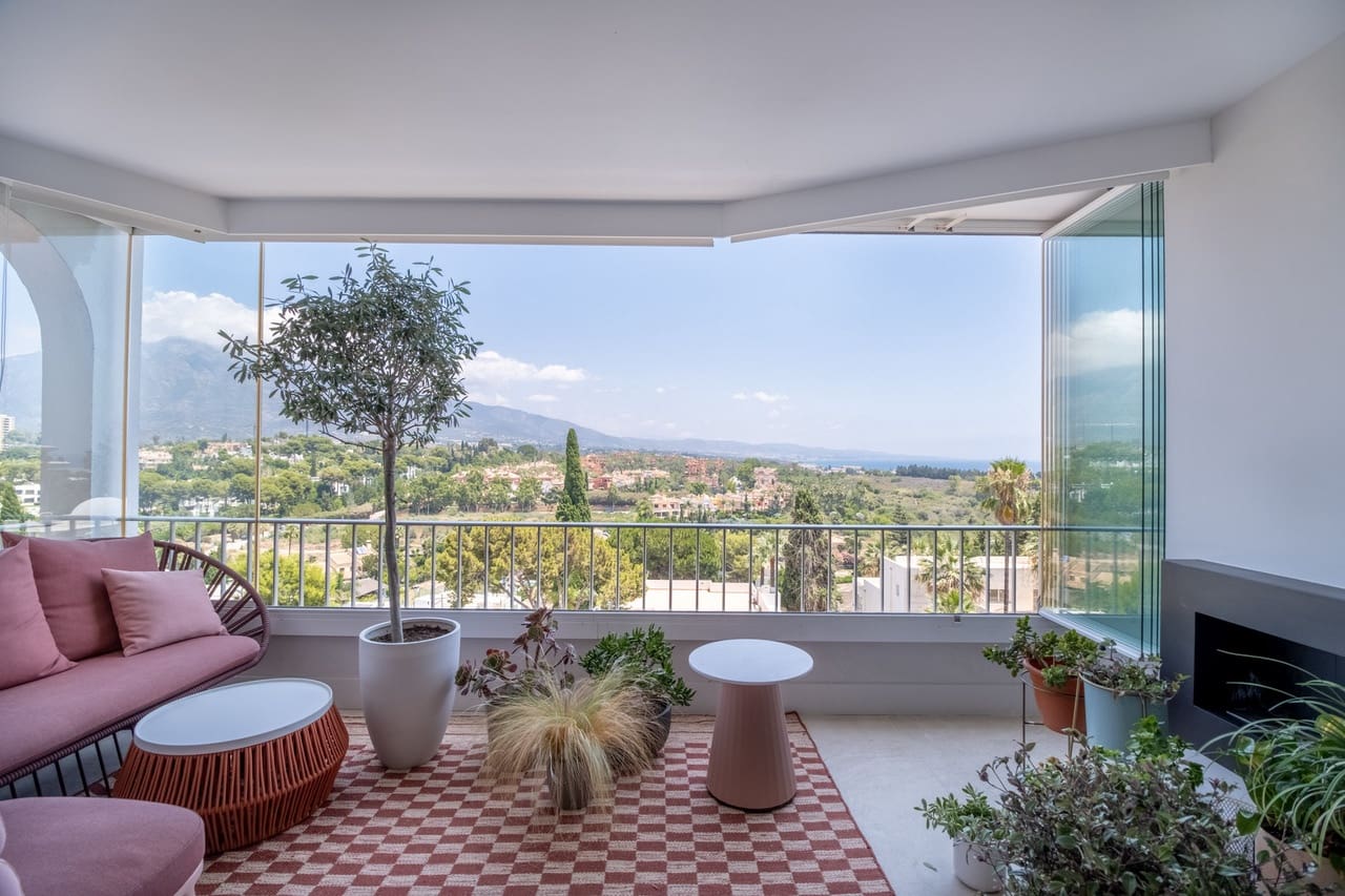 2 soverom Leilighet til salgs i Puerto Banus med svømmebasseng - € 770 000 (Ref: 7692706)