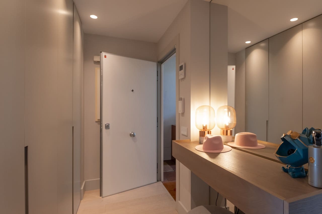 2 soverom Leilighet til salgs i Puerto Banus med svømmebasseng - € 770 000 (Ref: 7692706)