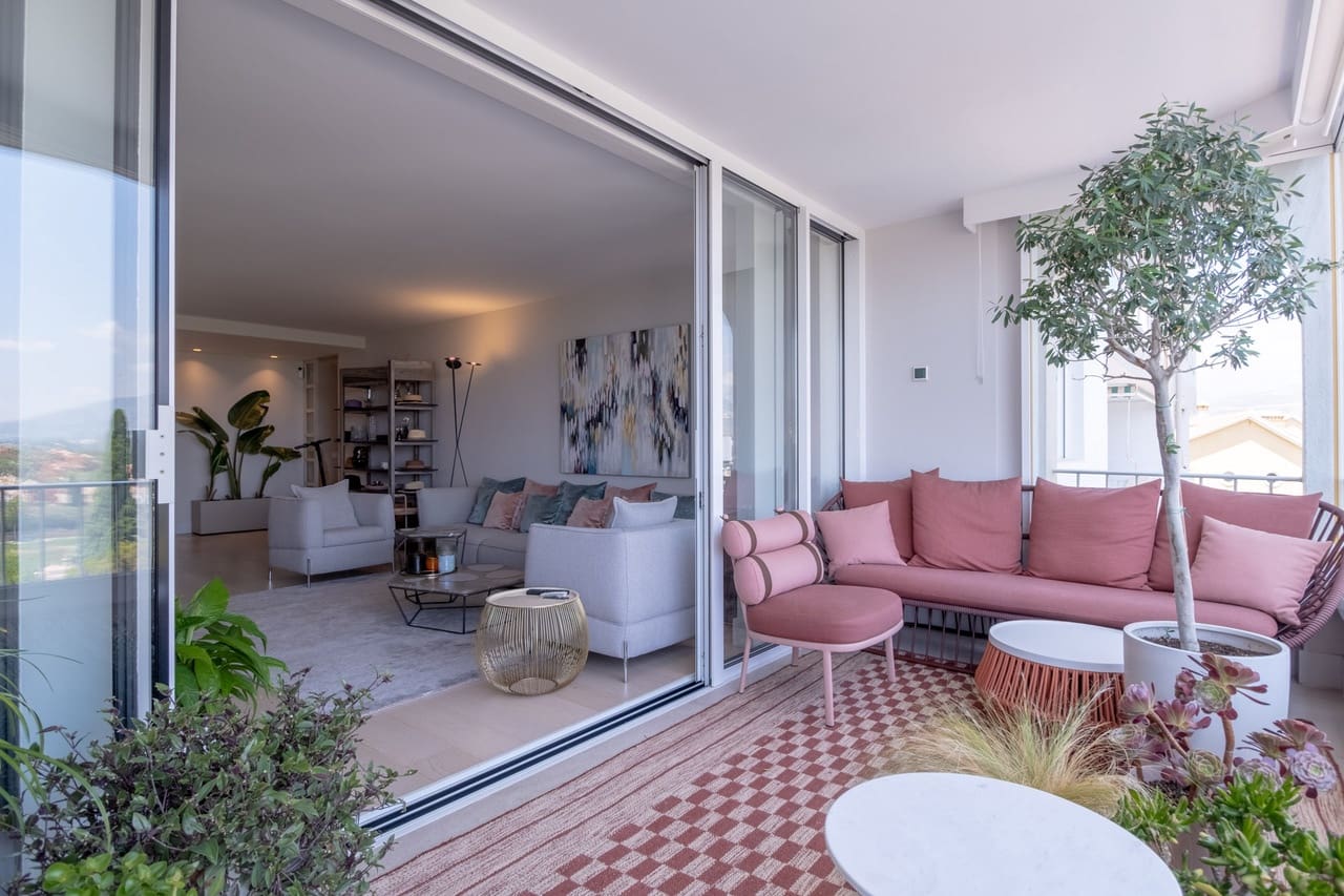 2 soverom Leilighet til salgs i Puerto Banus med svømmebasseng - € 770 000 (Ref: 7692706)