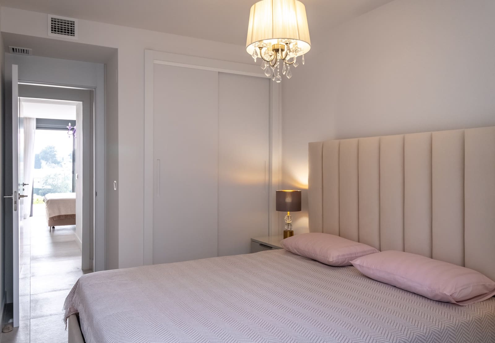 3 soveværelse Lejlighed til salg i Artola med swimmingpool - € 1.100.000 (Ref: 7705672)