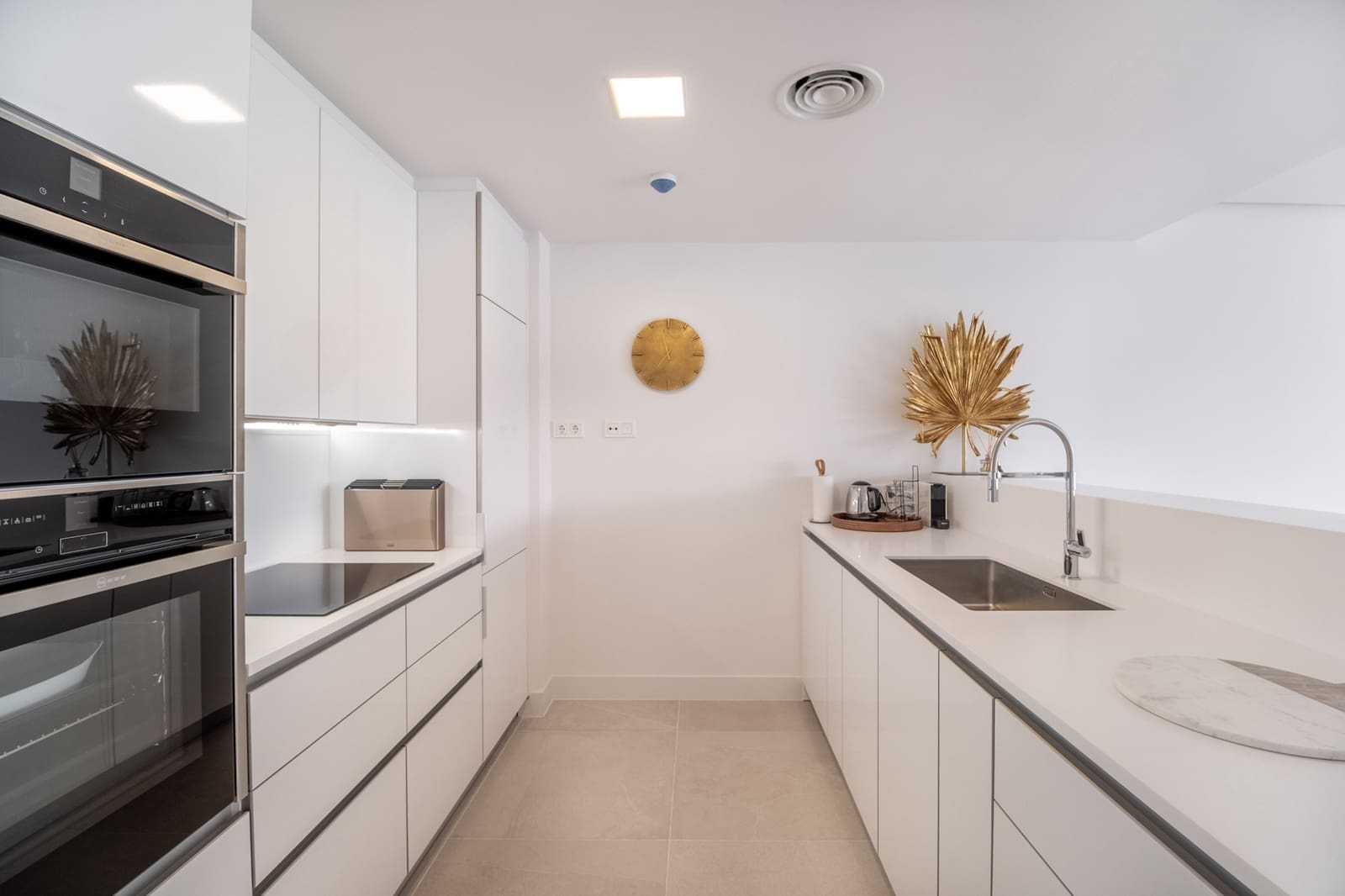 3 soveværelse Lejlighed til salg i Artola med swimmingpool - € 1.100.000 (Ref: 7705672)