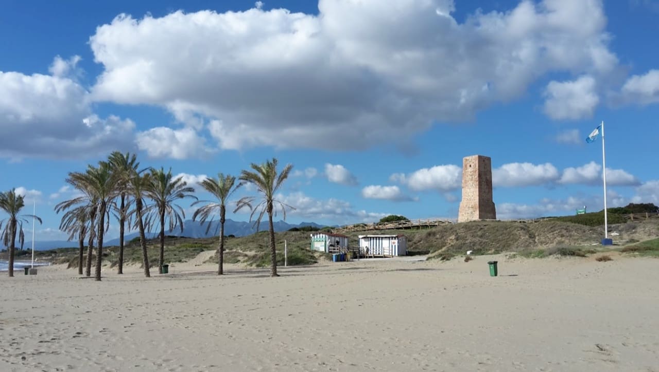 3 soveværelse Lejlighed til salg i Artola med swimmingpool - € 1.100.000 (Ref: 7705672)