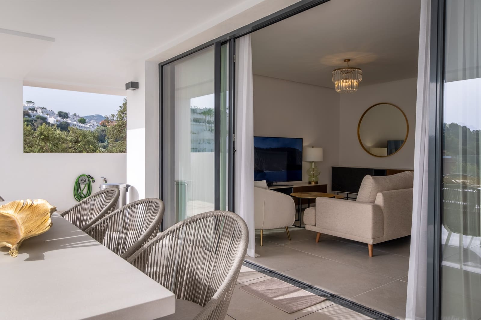 3 soveværelse Lejlighed til salg i Artola med swimmingpool - € 1.100.000 (Ref: 7705672)