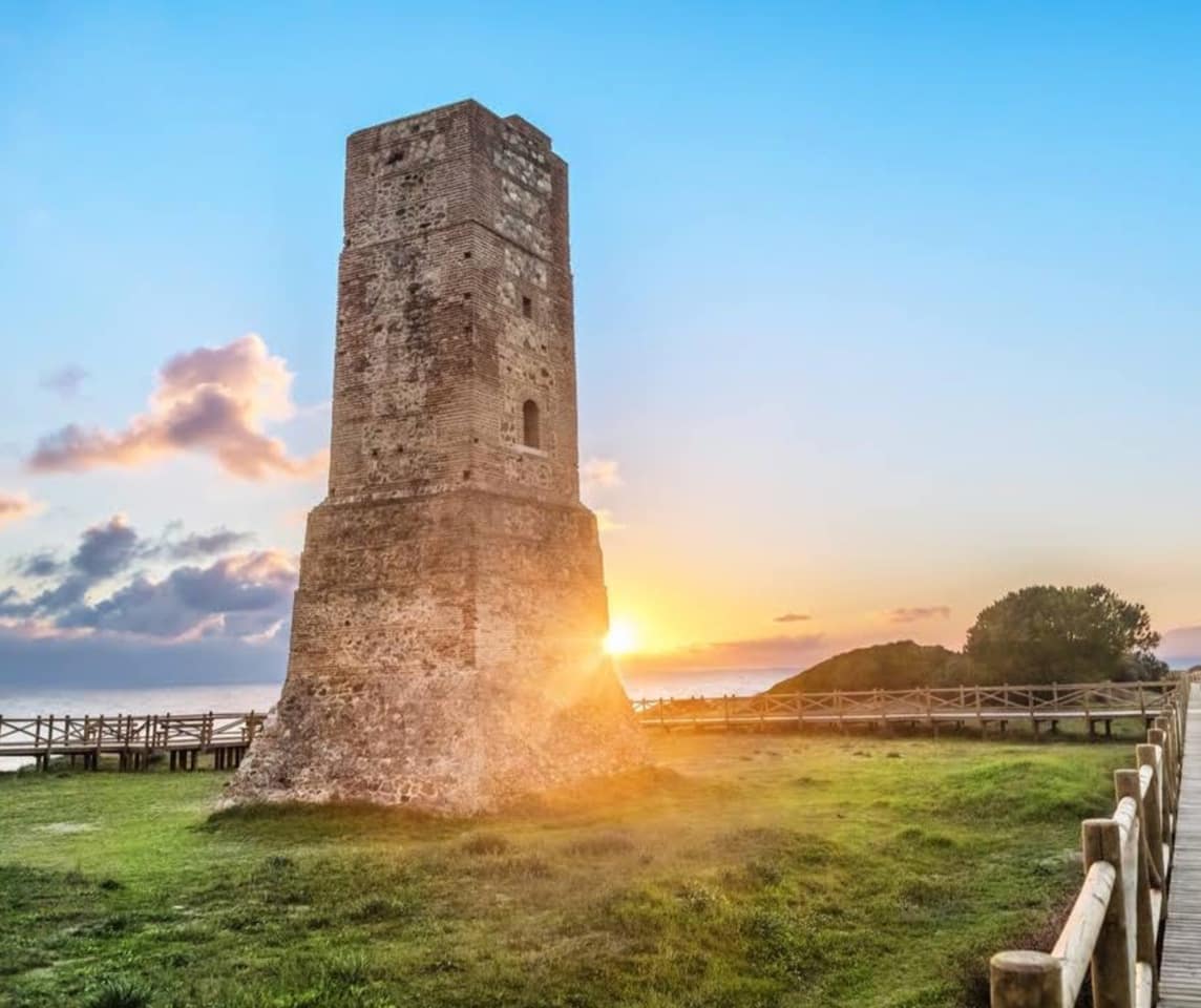 3 soveværelse Lejlighed til salg i Artola med swimmingpool - € 1.100.000 (Ref: 7705672)