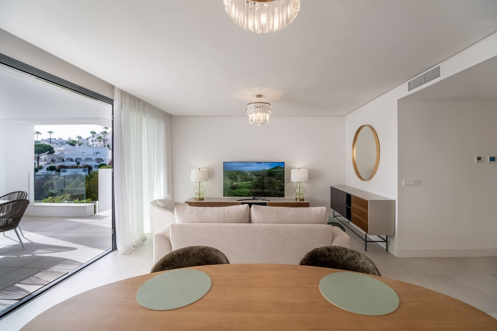 3 soveværelse Lejlighed til salg i Artola med swimmingpool - € 1.100.000 (Ref: 7705672)