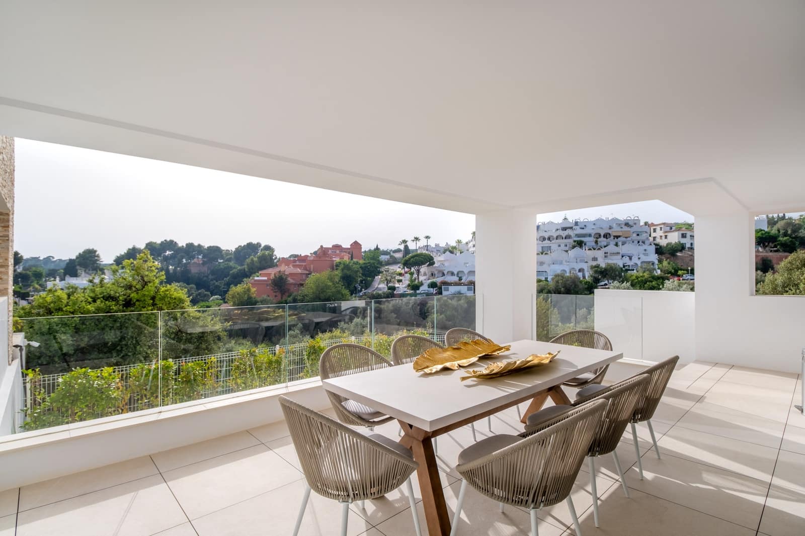 3 soveværelse Lejlighed til salg i Artola med swimmingpool - € 1.100.000 (Ref: 7705672)