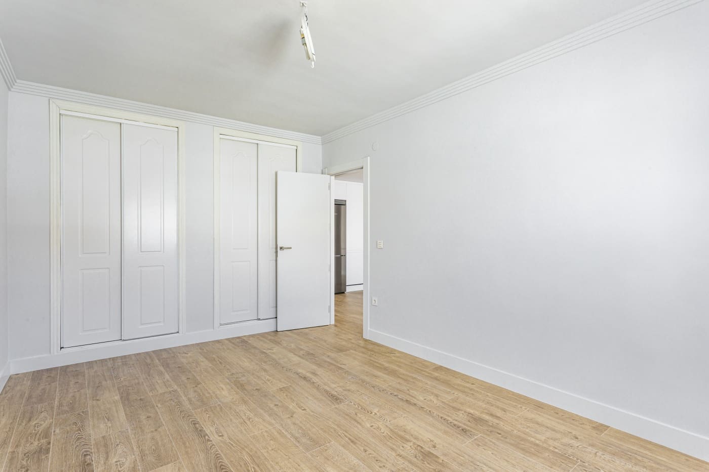 Apartamento de 2 habitaciones en Nueva Andalucia en venta con piscina - 415.000 € (Ref: 7767295)